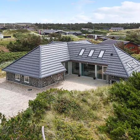 Lovely In With Sauna